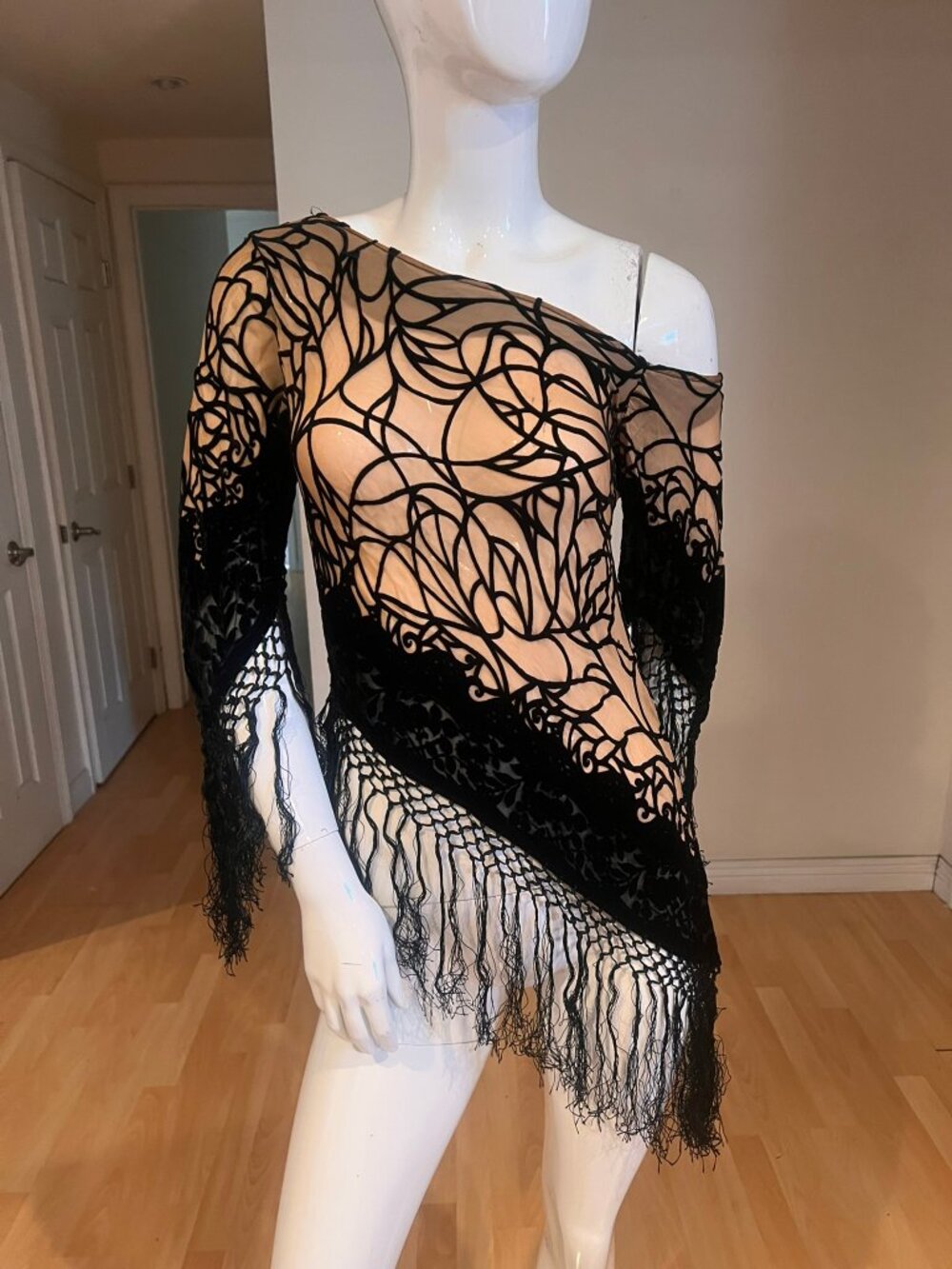 NEW TWO TIME BURNOUT SILK VELVET OFF SHOULDER FRINGE TOP SZ 2 BOHO FAIRY